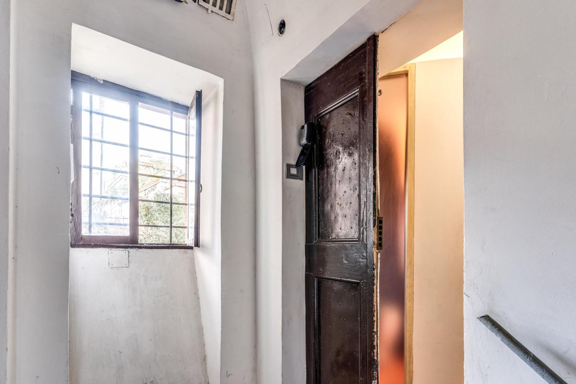Suite San Calisto Trastevere - Rome Historical Center Cir 25486 Exterior foto